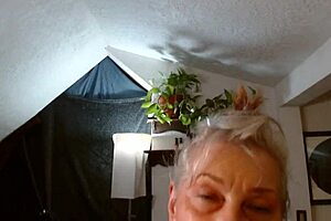 Curvy granny reveals her assets