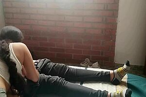 Hot Colombian wife gives solo show