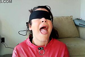 Wife's head locked to a banging machine for epic BJ. This is the wildest ride ever! 😲