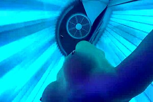 Big tits and solariu tanning bed combo for solo pleasure
