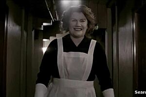 Sarah Paulson and Lindsay Pulsipher in American Horror Story