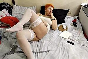 my milf sexwife aimeeparadise spreads legs for fun