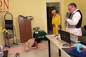 Yoga at work boosts focus