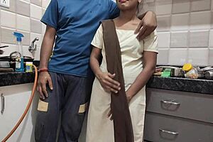 Stepbrother's passionate encounter with Indian teen