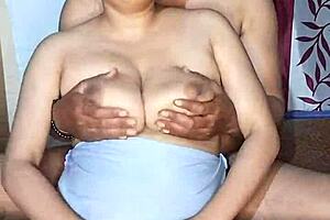 Alisha Bhabhi Shows Wet Pussy