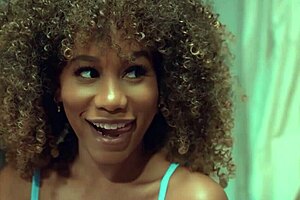 Syren de mer crushes on stepdaughter madi