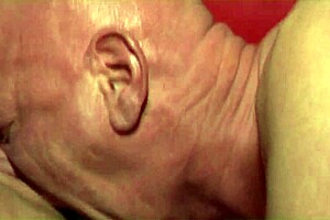 Mature MILF Kelly Leigh enjoys a shaved pussy fuck