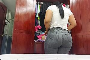 latina stepmom heats up in the bathroom with homemade charm