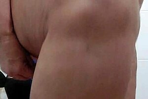 Latina MILF Bigassblonde in lingerie, natural tits, and more
