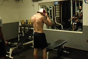 Fitness enthusiast Vloog's preparation