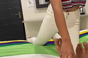 A school girl gets molested at Oyo hotel by her boss in costume