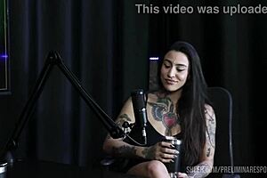 Hot amateurs in action: Lexi Mallet's best scenes
