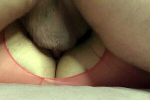 A chubby amateur wife gets a creampie in missionary