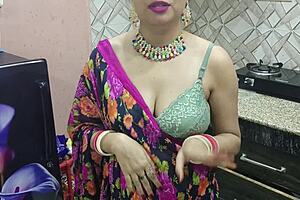 Desi Bhabhi gets intimate with brother-in-law in kitchen