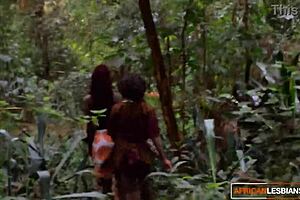 Hot Ebony Stepdaughter Licks and Fingers Stepmom's Black Cunt in Fetish Play!