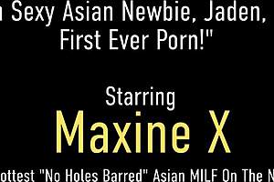 Curvy Milf Maxine X Stars in Dirty-Talk Lesbian Action With Big Assets