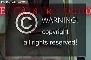 Sexy milf edges him till ruined orgasm at gloryhole 😏💦