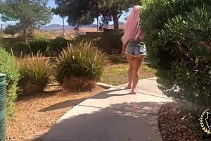 Rome Major fucked curvy barbi and finished on her pink hair