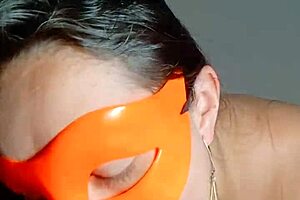 Masturbio sexual de una esposa infiel en su trabajo
