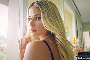 Hot masturbation scenes with blonde bombshell Jessa Rhodes