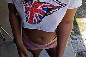 I met a poor countryside woman, very nice