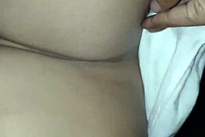 Pizza delivery guy fucked me in living room