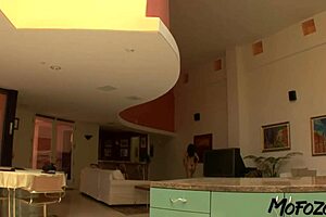 Mofozo Com - Brunette Amateur Takes CUM IN PUSSY Like a Pro