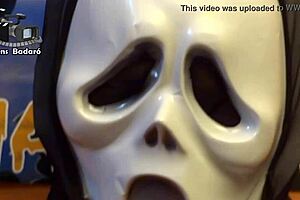 gordinha vai no halloween e faz sexo com mr rola e gauchito completo no xvideo red