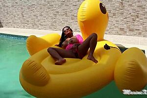 Bbc dildo maxines toy is too big for her asian pussy hole