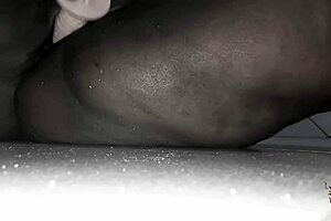 Black BBW takes impressive cock in her huge pussy