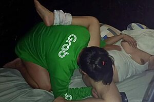 Asian Pinay mom gets anal creampie in hotel room