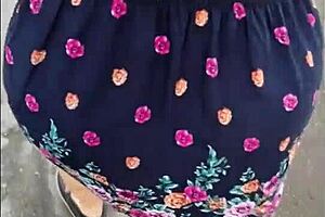 Accidental stepdaughter text leads to milf licking hairy wet beaver in fetish sex 😏