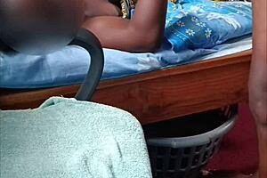 Real African amateur couples: intense, huge cum shots