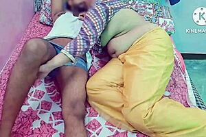 Hot Housewife Banged Hard by Stranger in Doggystyle