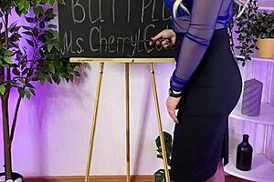 Sexual fortune teller - Butt plug and dildo play for strength