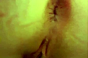 Pissing and asshole winking action for leetdos - LeetDos