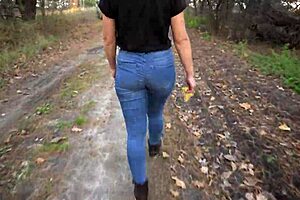Worship my ass in blue jeans. I love the feeling of them hugging my butt