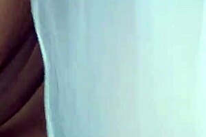 I am in hotel with my loverr.