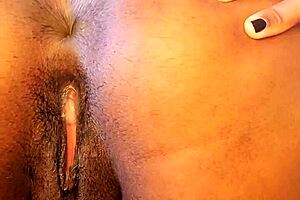 I love it when he licks and sucks my Cuzinho without any hesitation