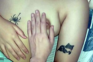 The beautiful sister Hermanastro lost her virginity with her brother
