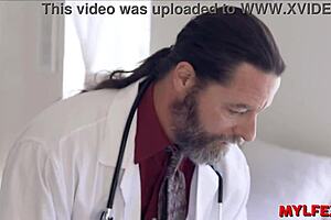 hey, mylfex, this naughty milf needs some extra medical attention!