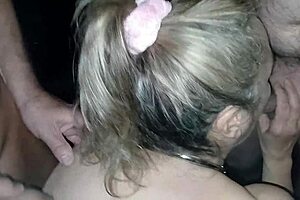 Hey, wanna see esclave f offered at le boudoir club?