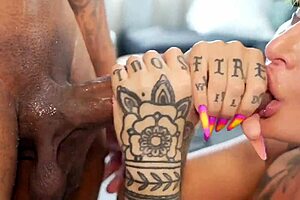 I love Alexxa Vice's big black cock blowjob