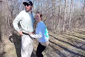 Maid Pretends To Look But Wants To Seduce