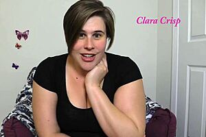 Stepmom Asks, 'Want To See Me Squirt In These Tight Leggings?'