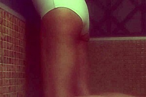 Hard fuck in sauna with hot latina!