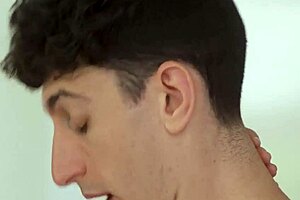 stepson takes wrong pills and fucks milf 😏