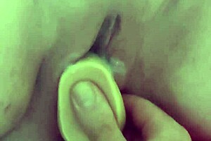 Dildoing Girlfriend with Toys