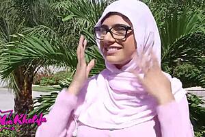 Watch Mia Khalifa and her stepmom Julianna Vega in this smoking hot threesome?