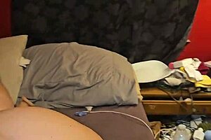 playing with pregnant milf big ass creampie